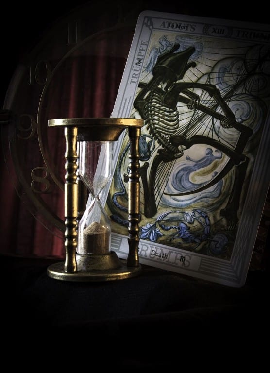 Death and transformation symbolism in tarot