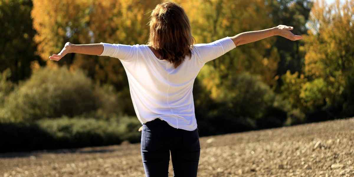 The World Tarot Card Meaning (Upright, Reversed & Love)