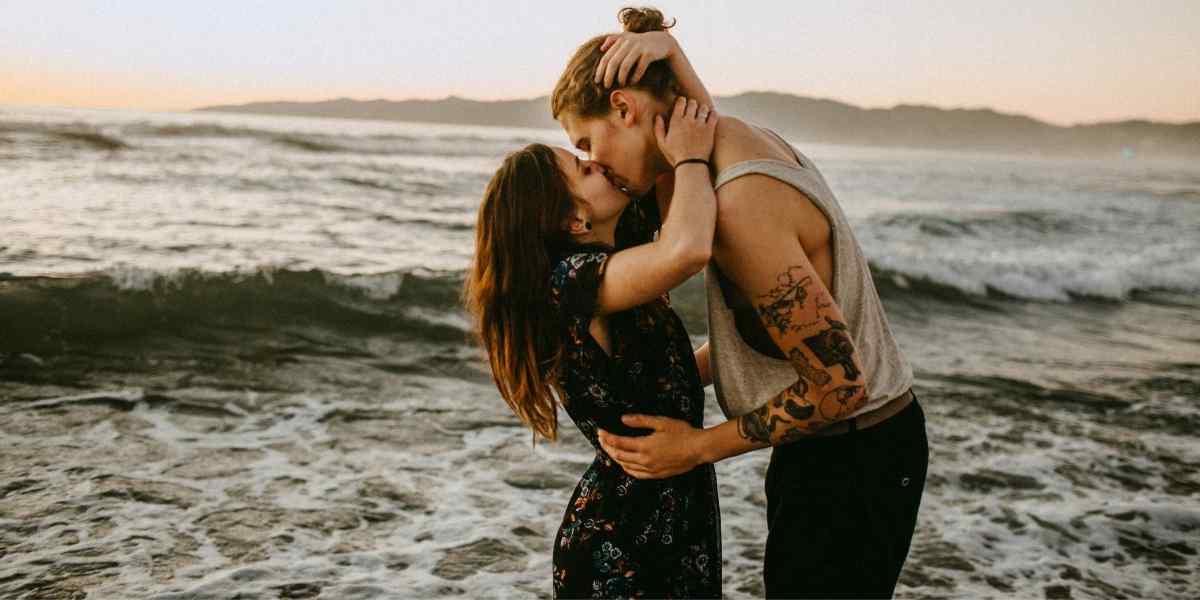 Venus in Aquarius compatibility