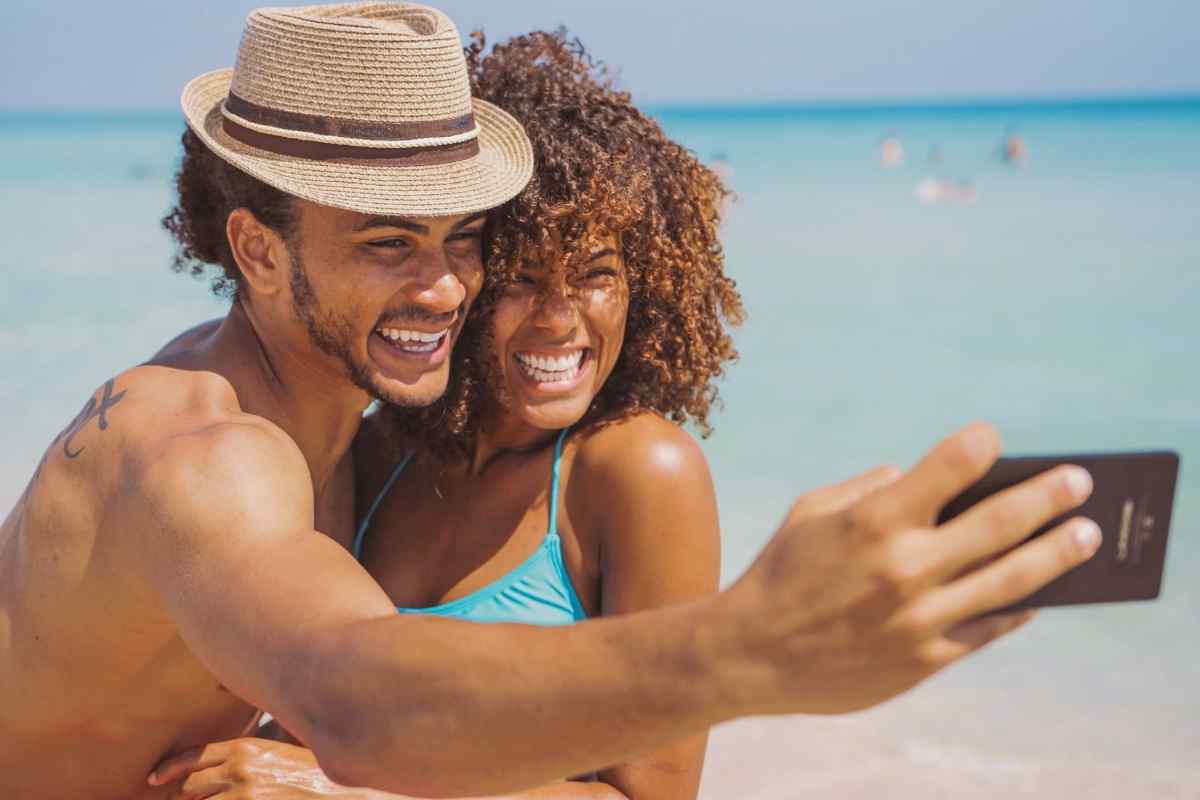 Building slow-burn tension by text