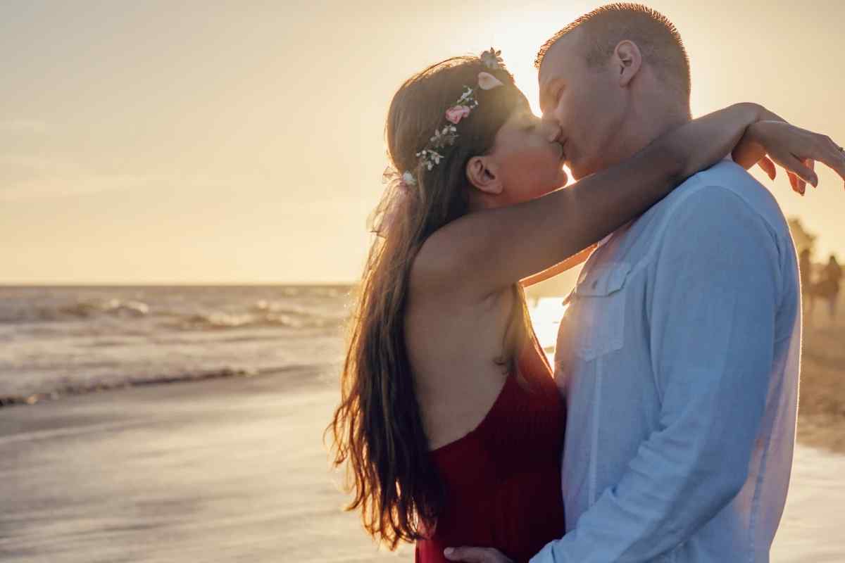 7 Signs A Leo Woman Is In Love