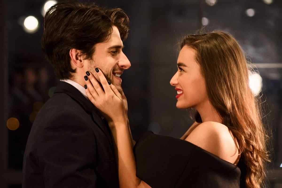 What sets a Cancer woman's flirting apart