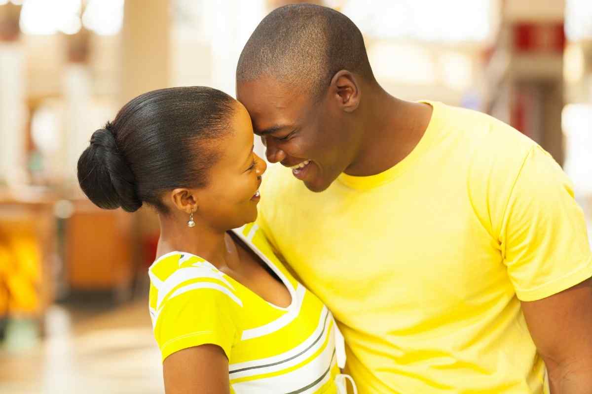 5 Clues A Scorpio Woman Is Flirting With You