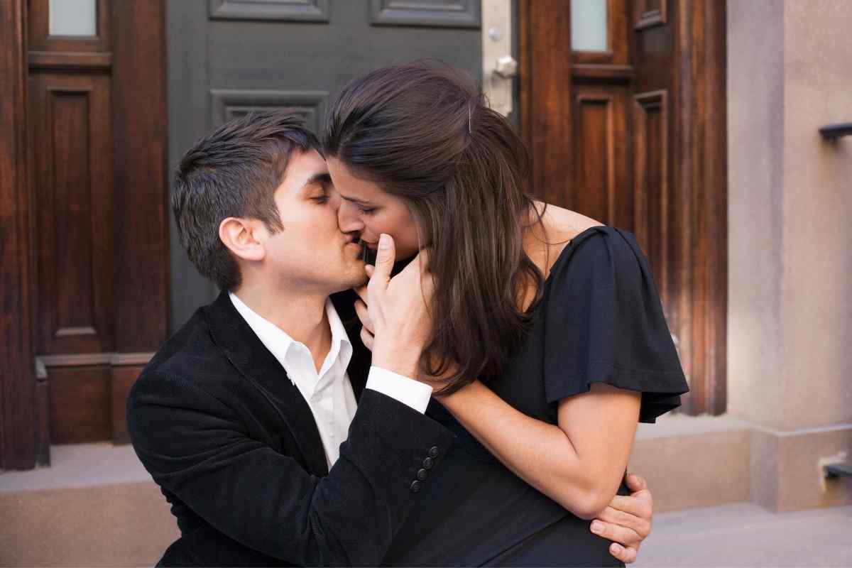How To Get A Pisces Man Obsessed With You