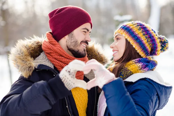 Libra Sun and Sagittarius Moon Compatibility: A Comprehensive Guide