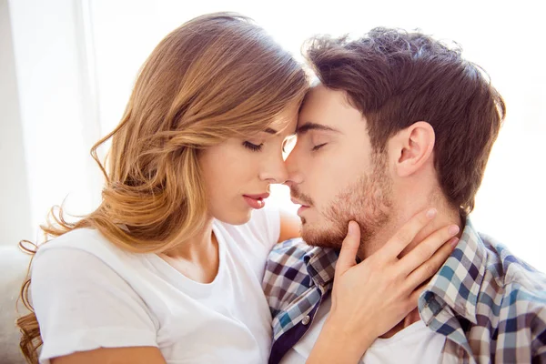Virgo Sun and Pisces Moon Compatibility: A Comprehensive Guide